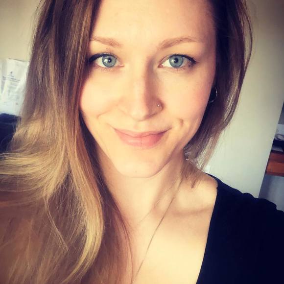 Meet your Posher, Jerri - Picture 1 of 1